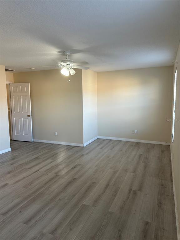 Foto del edificio - 753 Cresting Oak Cir