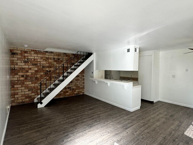 Building Photo - WATER, SEWER & GARBAGE INCLUDED!