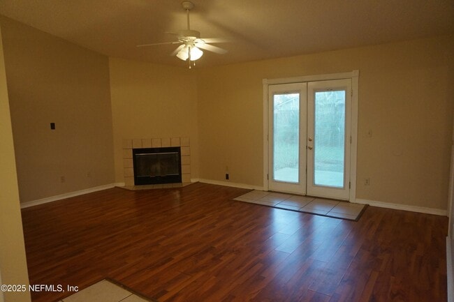 Building Photo - 7809 Allspice Cir E