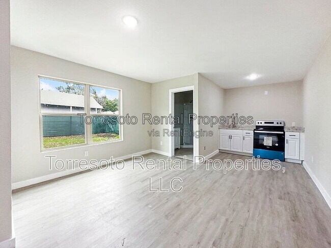 Foto del edificio - 1606 W Wildwood Dr
