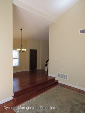 Foto del edificio - 3276 Caminito Eastbluff