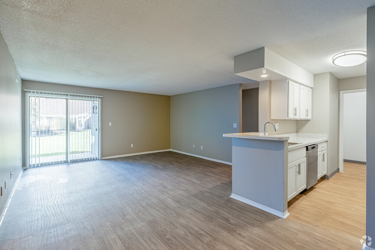 Foto principal - Hamptons of Cloverlane Apartments