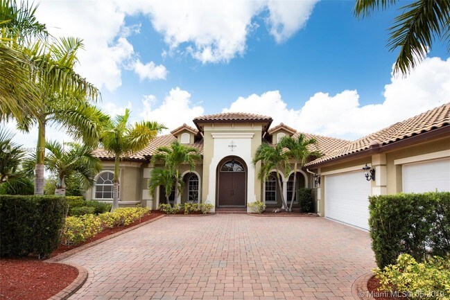 Building Photo - 14443 Jockey Cir