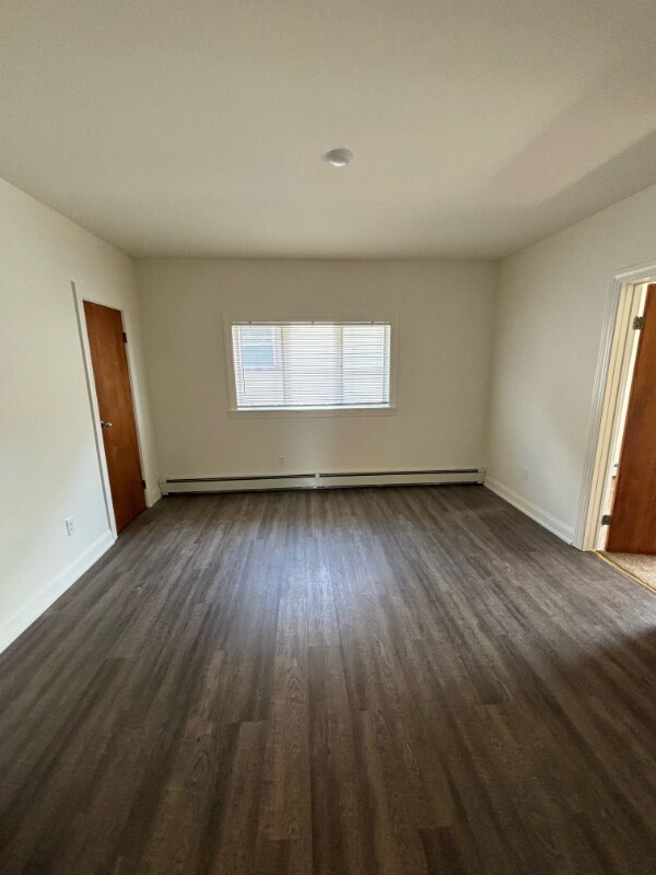 85 Laverack Ave Unit 2, Depew, NY 14043 Room for Rent in Depew, NY