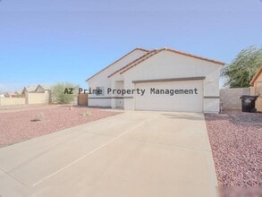 Building Photo - 8477 W Concordia Dr