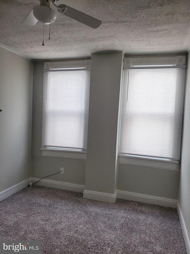 Foto del edificio - 211 Maryland Ave