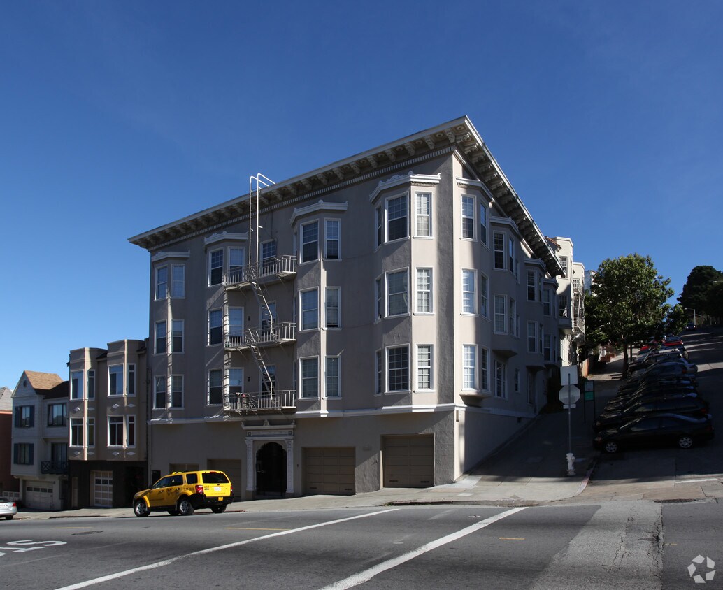 Foto principal - 2700 Polk St