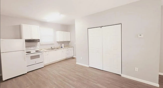 Foto del edificio - 2102 Adams Ave