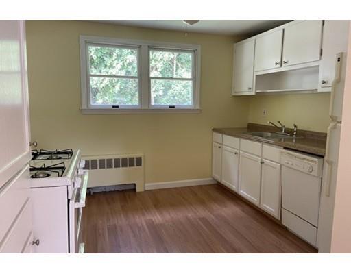 Building Photo - 26 Genetti Cir
