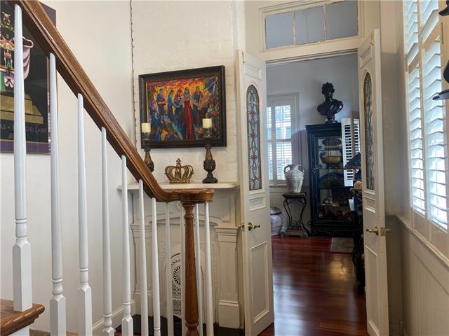 Foto del edificio - 941 Dauphine St