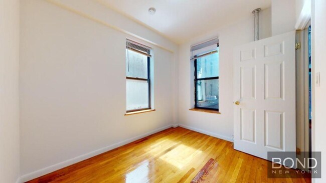 Foto del edificio - 237 E 5th St