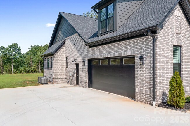 Foto del edificio - 4137 Blair Rd