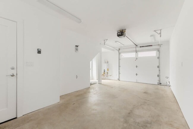 Foto del edificio - 718 N Allen Pl