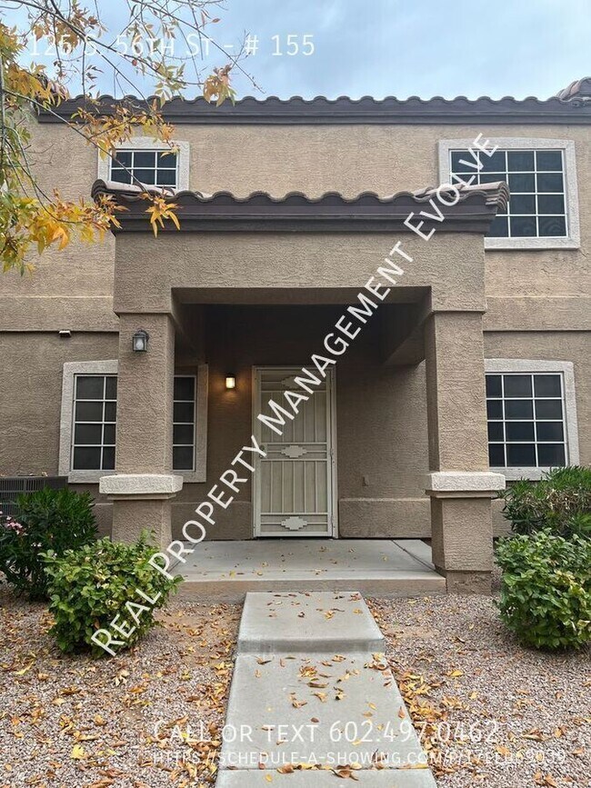 Building Photo - Great Mesa Condo!