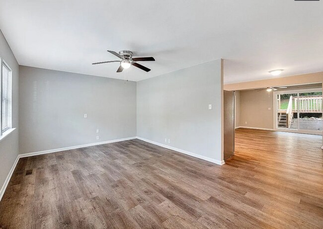 Foto del edificio - Sleepy Hollow- 3Bedroom 2Bathroom for rent