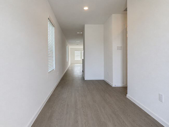 Foto del edificio - 3137 Campeiro Ave