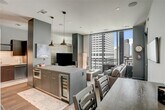 Foto principal - 1211 Caroline St