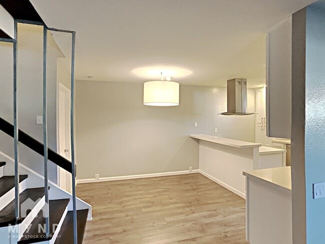 Building Photo - 10617 Caminito Cascara