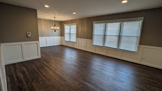 Building Photo - 516 Cumberland Ln