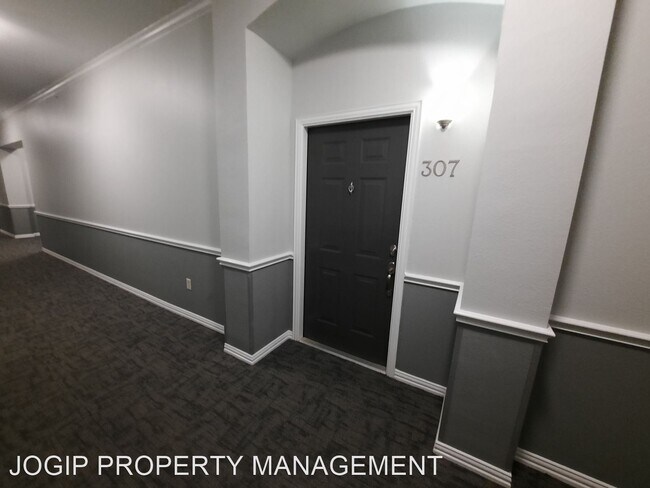 Foto del edificio - 2 br, 2 bath House - 800 E 15th St #307
