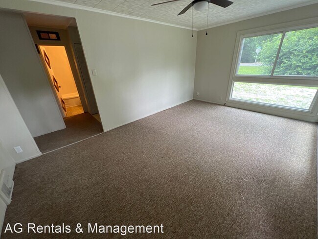 Building Photo - 3 br, 1 bath House - 1608 Babcock Dr