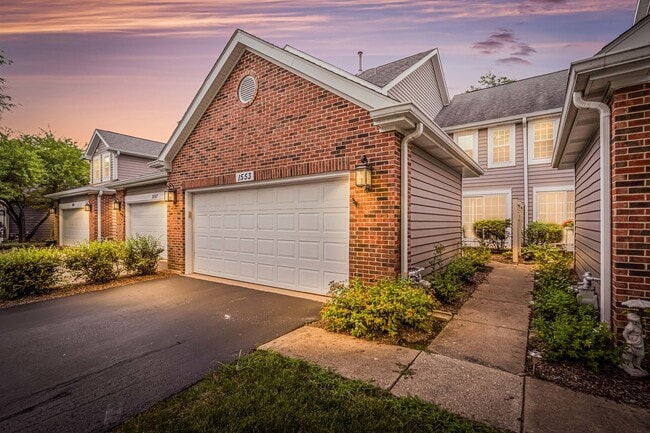 Building Photo - 1553 Stevens Dr