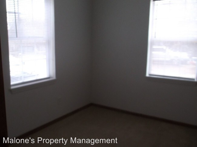 Foto del edificio - 2 br, 1 bath House - 524 N Elm