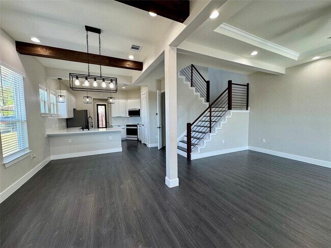 Building Photo - 162 Meadow View Blvd