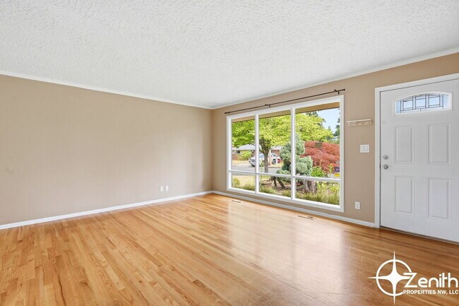 Foto del edificio - 8317 Chesapeake Dr