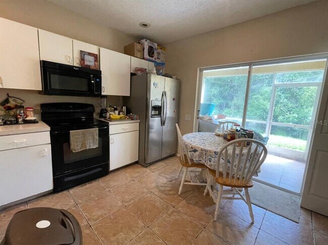 Building Photo - 29916 Alta Vita Ln