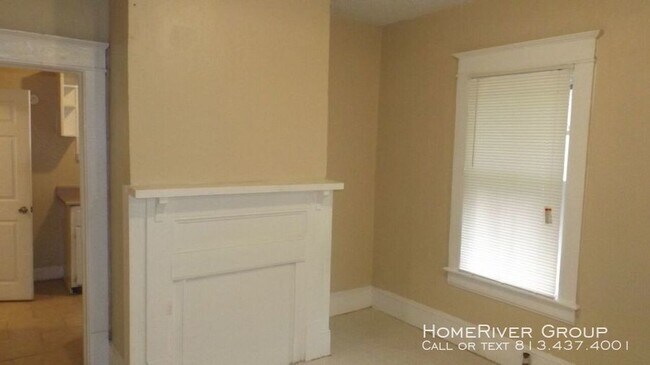 Foto del edificio - 2952 Hunt St