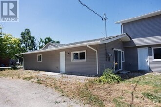 Building Photo - 26-26 Stoney Creek Rd