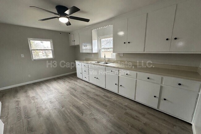 Foto del edificio - 18 W Garfield St