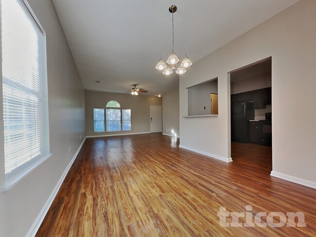 Foto del edificio - 62 Sweet Thorne Cir