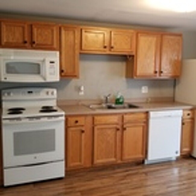 Foto del edificio - 2 Bedroom for Rent in Manheim!