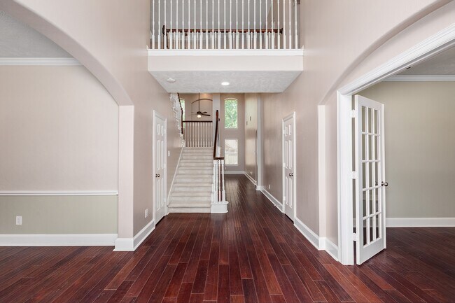 Foto del edificio - 3215 Canna Lily Ct