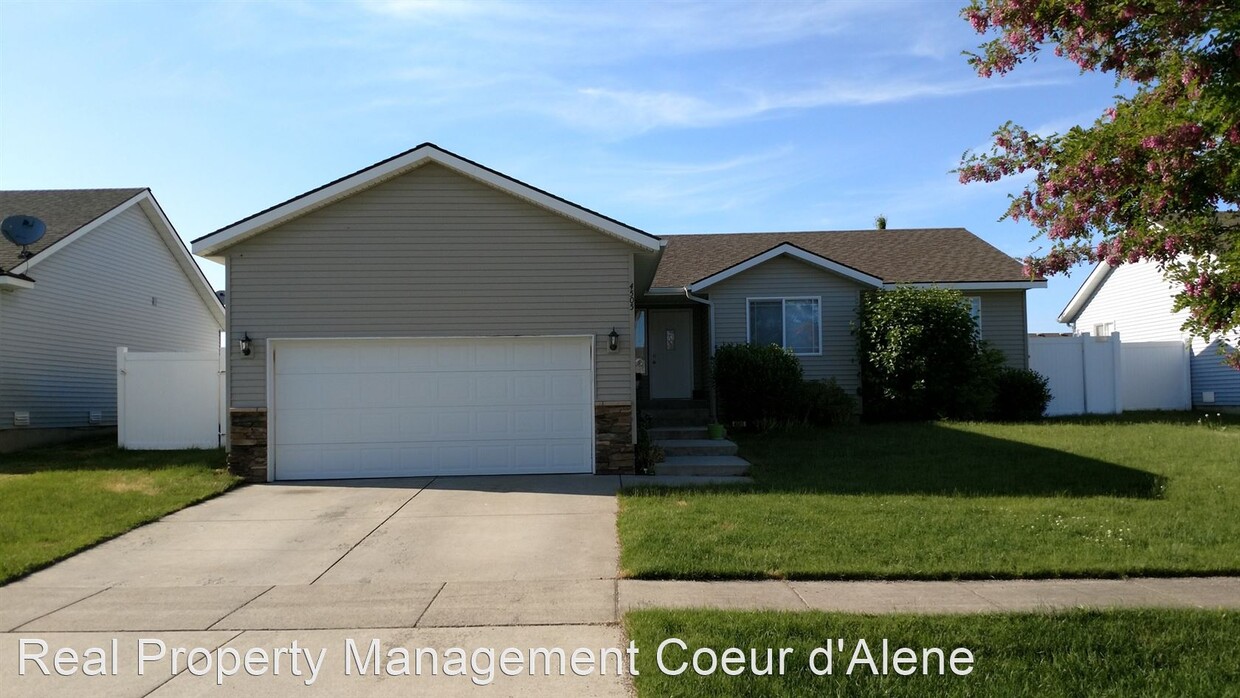Foto principal - 3 br, 2 bath House - 4505 W Princetown Ln.