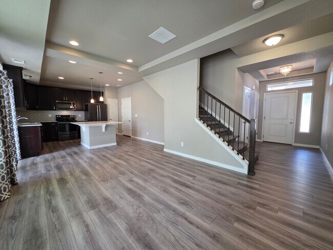 Building Photo - 9216 Timberlake Loop