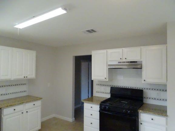 Foto del edificio - 1348 Todd Dr