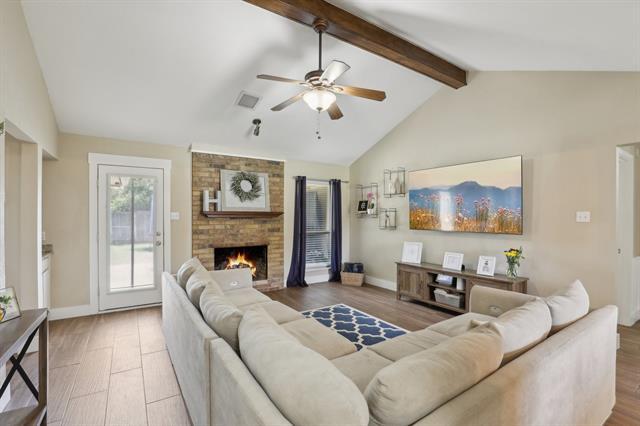 Building Photo - 9 Chimney Rock Dr