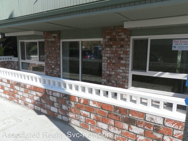 Building Photo - 5100 Seashore Dr