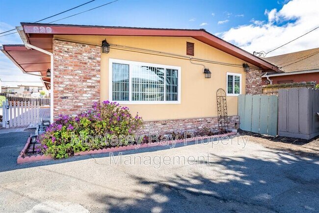 Foto del edificio - 229 Hillcrest Ave