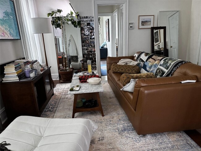 Foto del edificio - 32-43 47th St