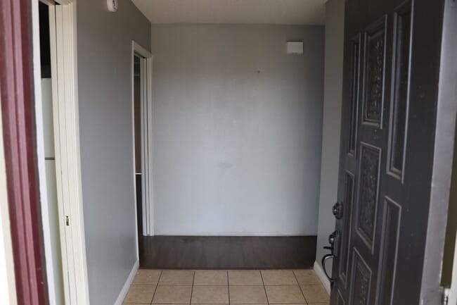 Building Photo - 7864 Newhall Ave