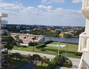 Building Photo - 3450 S Ocean Blvd