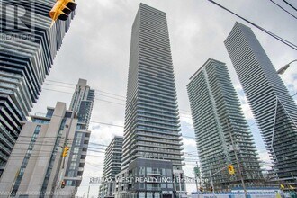 Building Photo - 70 Annie Craig Dr