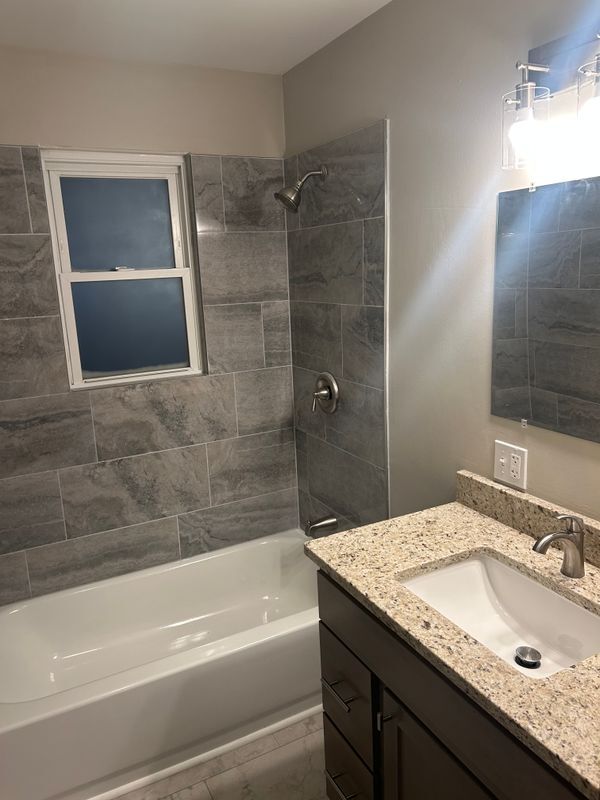 Foto del edificio - 20135 Eureka Rd