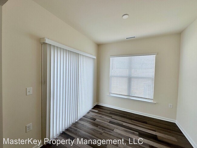 Building Photo - 3 br, 2.5 bath House - 17 Whitesell Way
