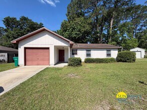 Building Photo - 1112 Greentree Ct