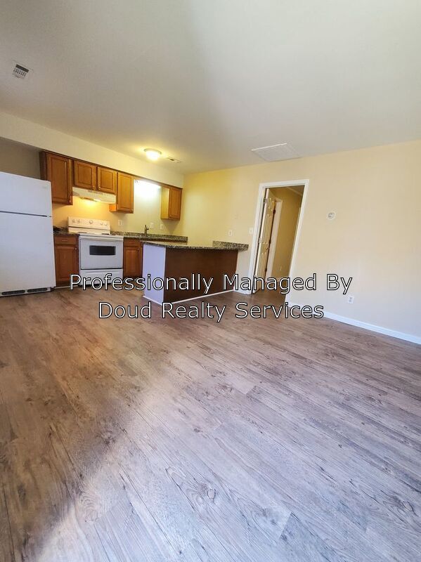 Building Photo - 3597 Gum Dr